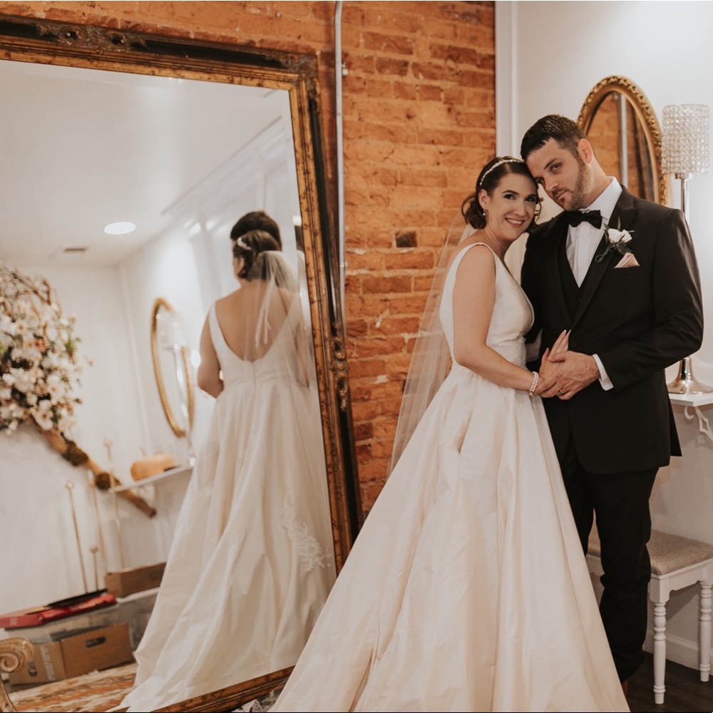 Meet your Posher, Taylor